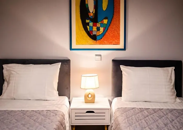 Kitries Summer Getaway - Eden Sandy Kitriaí