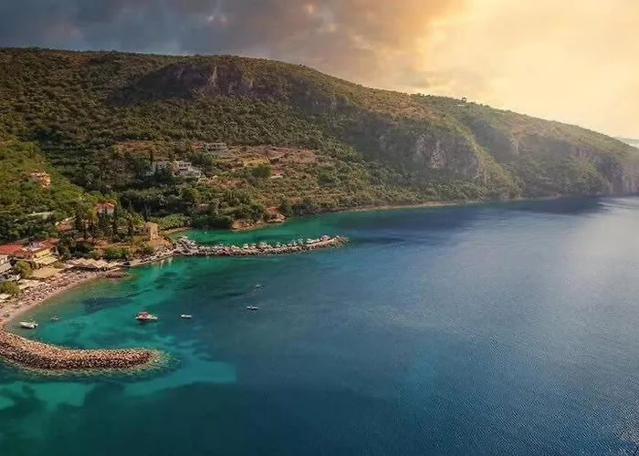 Kitries Summer Getaway - Eden Sandy